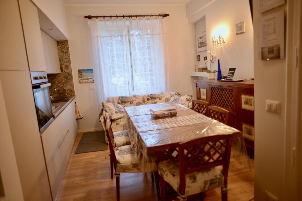 Brezza Marina Apartment Roma Ngoại thất bức ảnh